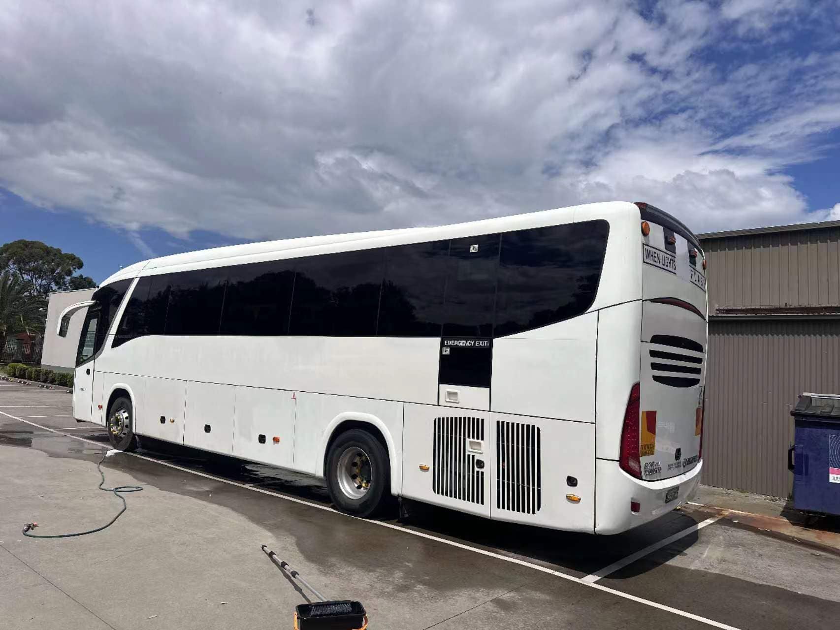 50-57 Seater Coach exterior
